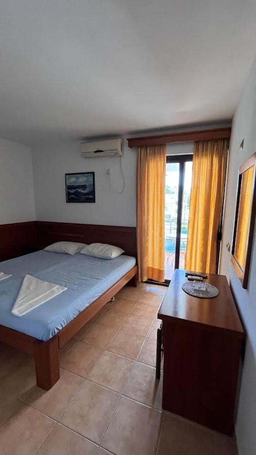Buzuku House Hotel Улцин Екстериор снимка