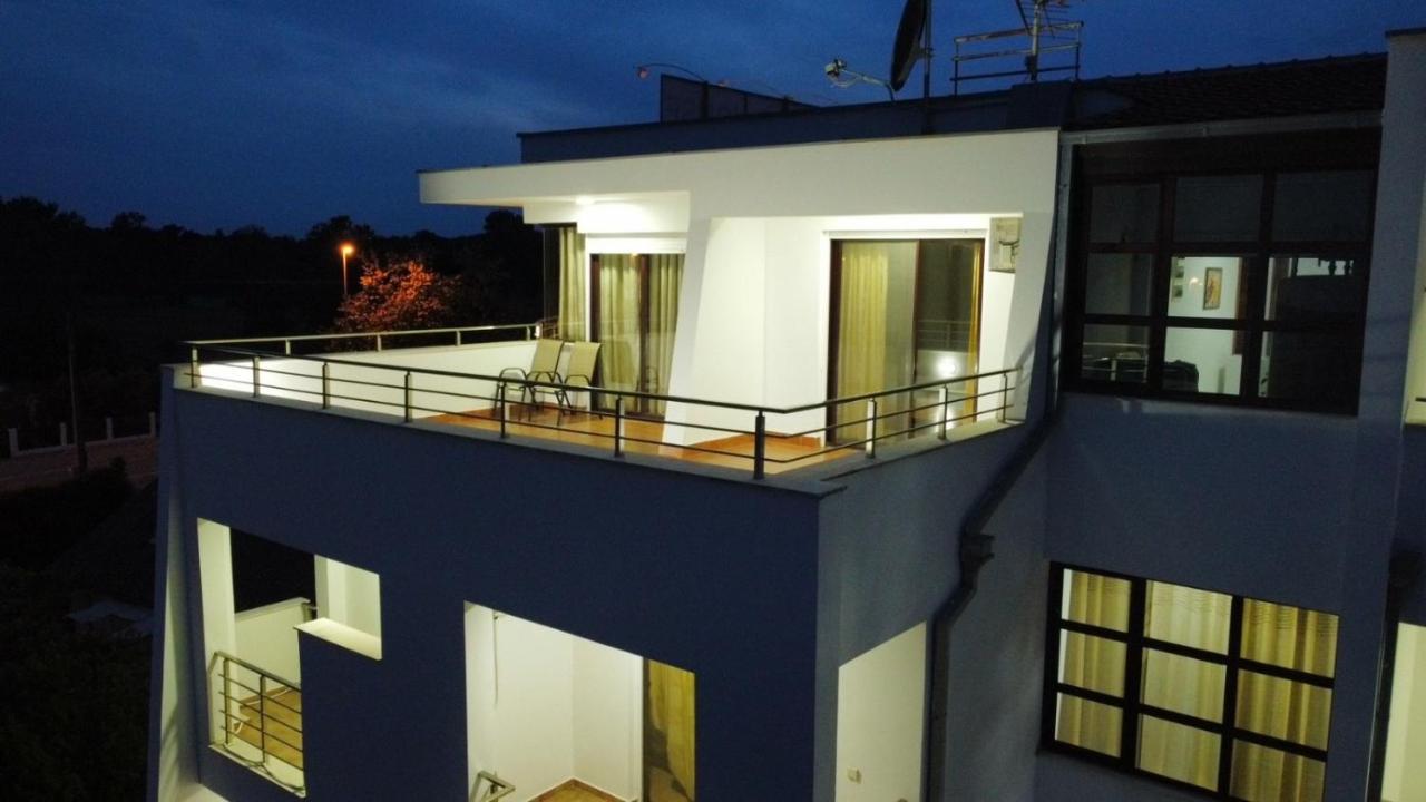Buzuku House Hotel Улцин Екстериор снимка
