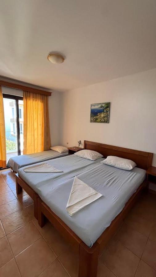 Buzuku House Hotel Улцин Екстериор снимка