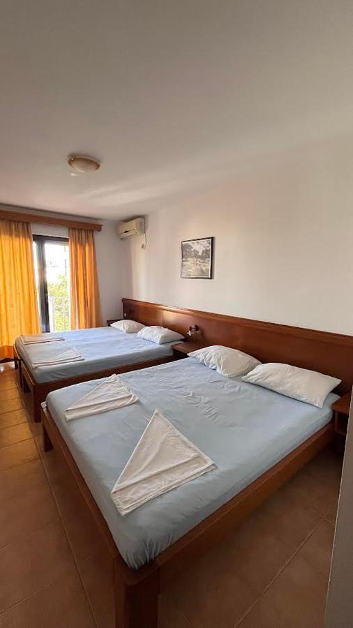 Buzuku House Hotel Улцин Екстериор снимка