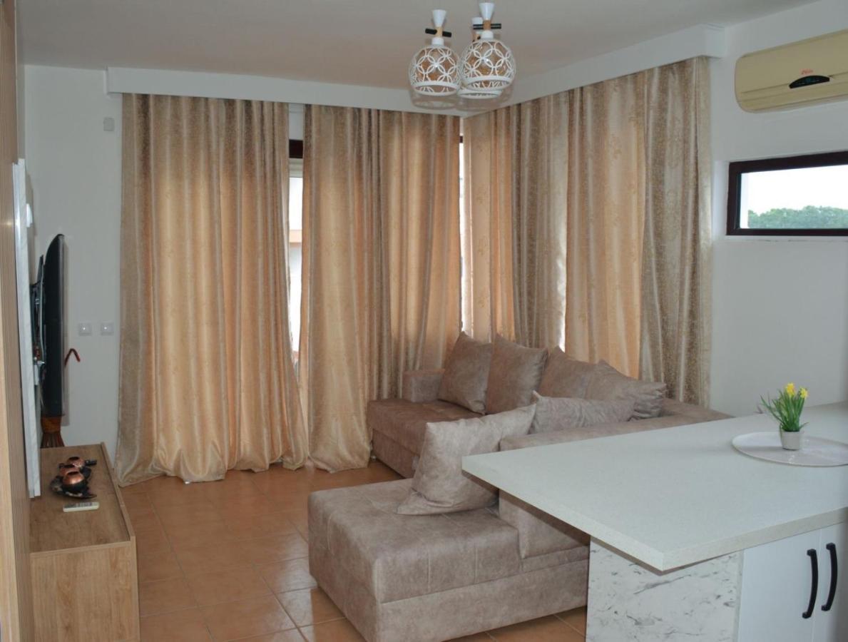 Buzuku House Hotel Улцин Екстериор снимка