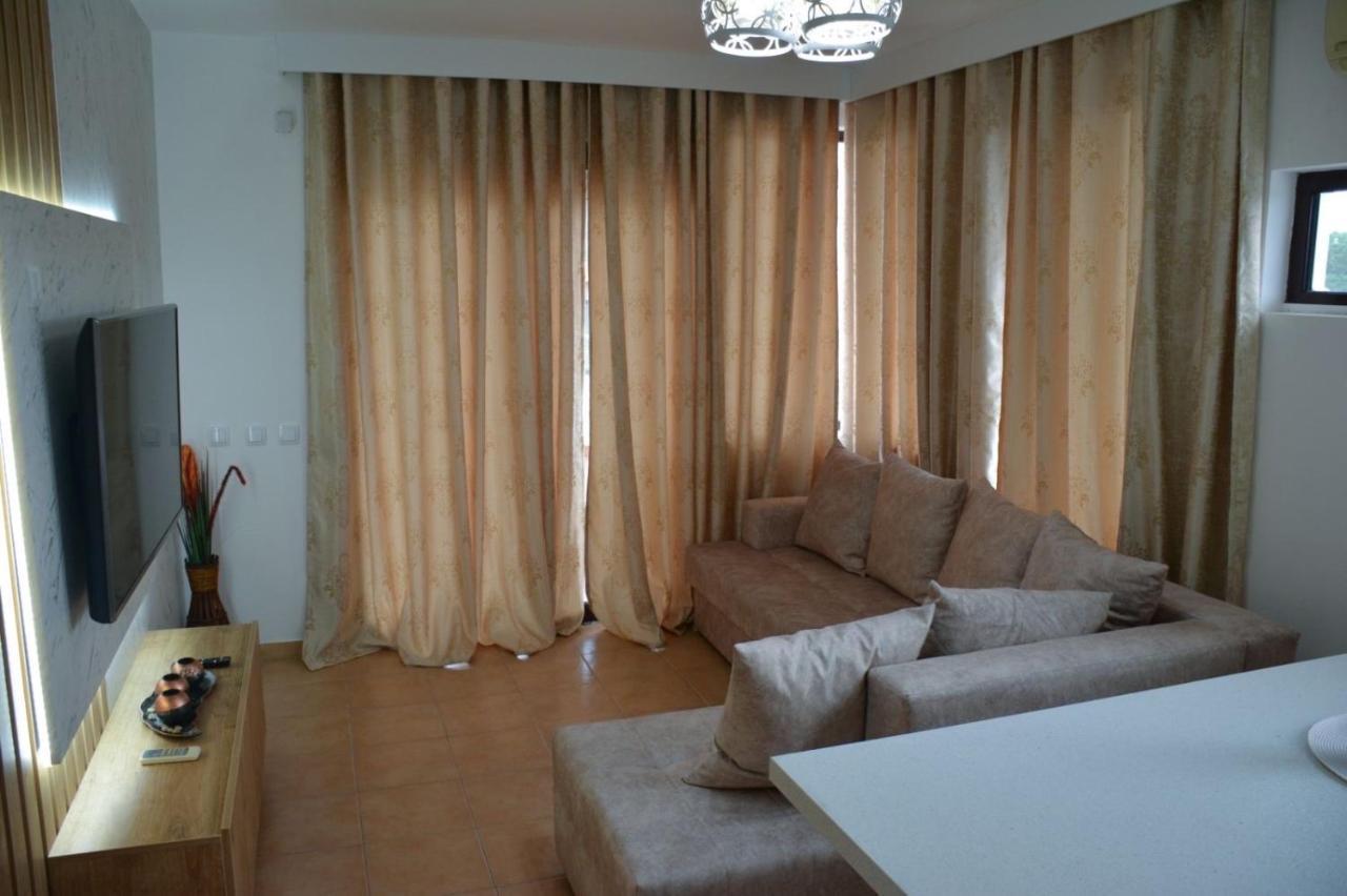 Buzuku House Hotel Улцин Екстериор снимка